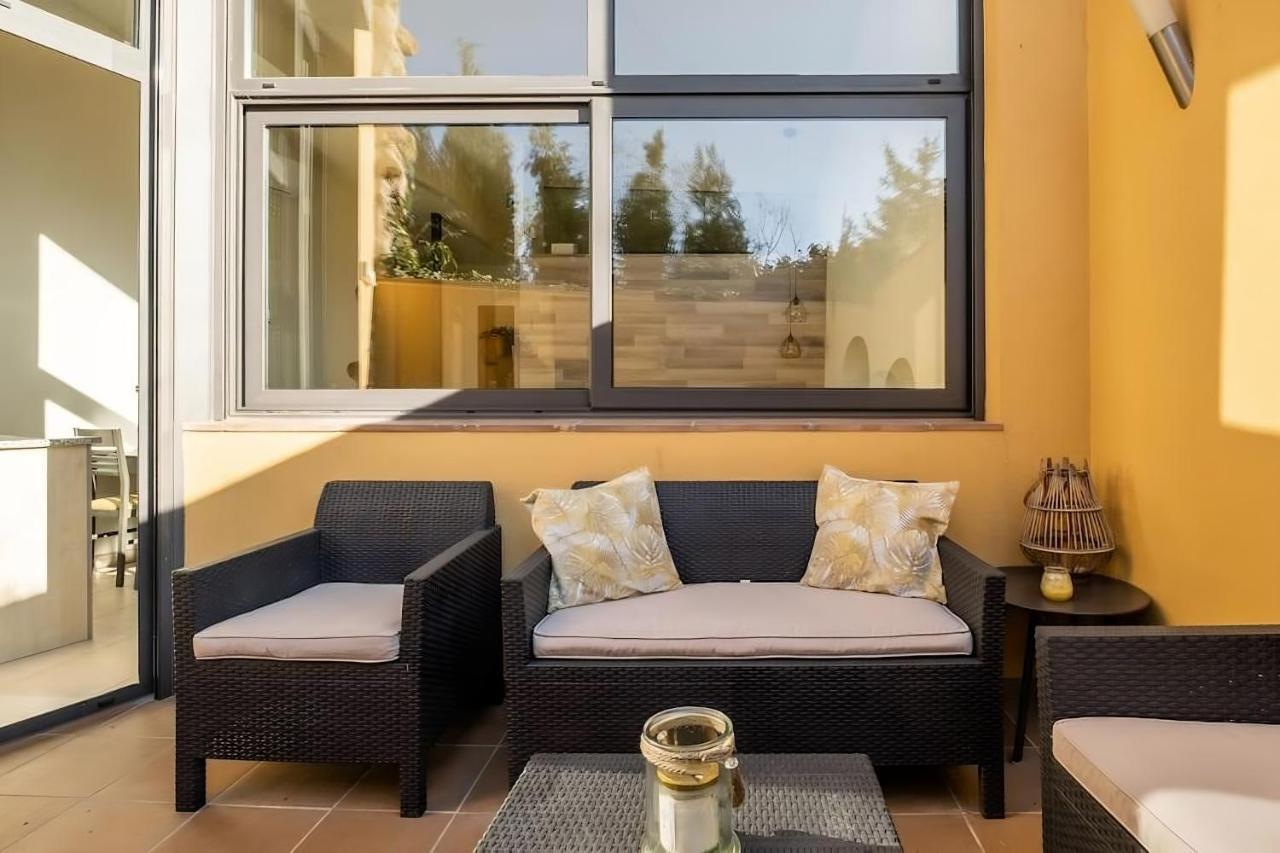 Vila L'Heura Navata Exteriér fotografie
